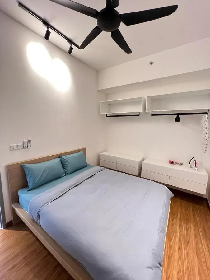 ג'ורג' טאון Beacon Executive Suites #Cozyfamilystay #Rooftoppool #13 ג'ורג' טאון